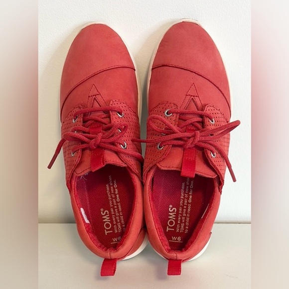 TOMS Del Rey Shoe , sz 6 - Picture 5 of 7